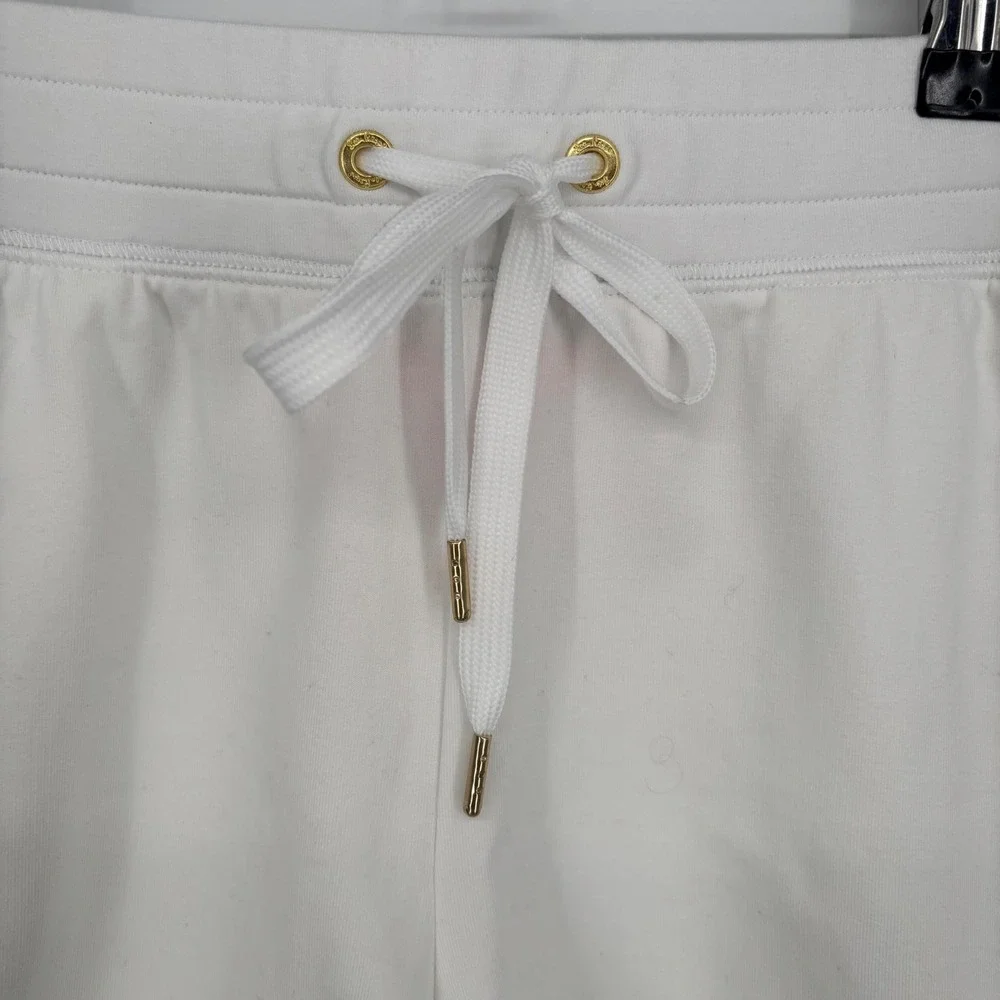 Lilly Pulitzer Trysta Knit Shorts in the signature shade Resort White Size Small - Picture 4 of 9